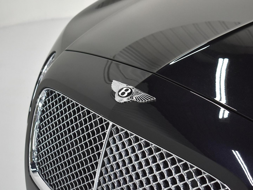Foto do veículo BENTLEY CONTINENTAL  GT 6.0 W-12 BI-TB 2P 2013 5.121 KM 1.180.000,00