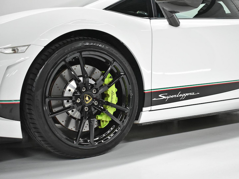 Foto do veículo LAMBORGHINI GALLARDO  COUPE SUPERLEGGERA LP570-4 2011 15.095 KM 1.500.000,00
