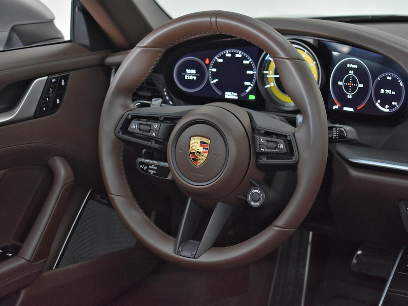 Foto do veículo PORSCHE 911  TURBO CABRIOLET 2021 17.188 KM 1.290.000,00