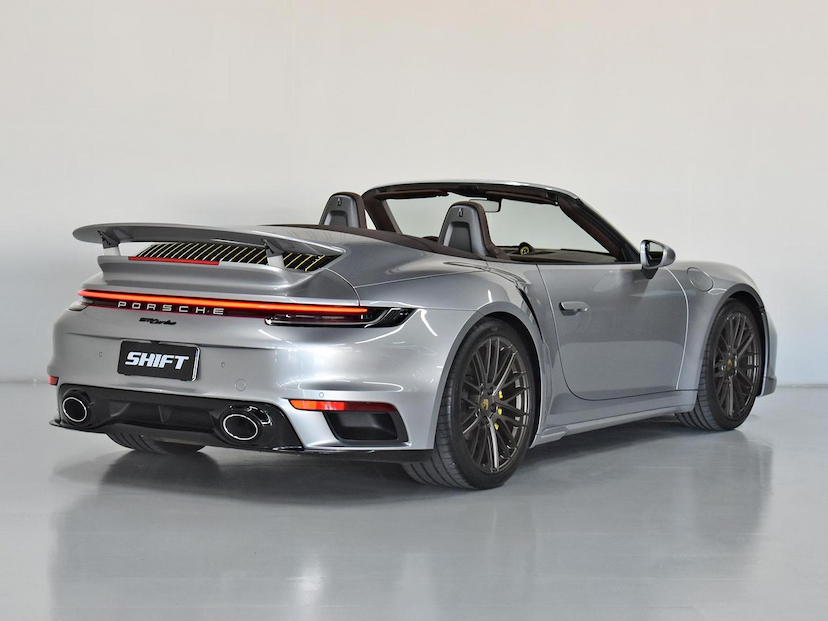 Foto do veículo PORSCHE 911  TURBO CABRIOLET 2021 17.188 KM 1.290.000,00