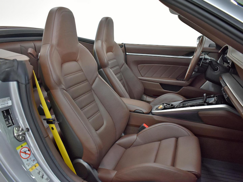 Foto do veículo PORSCHE 911  TURBO CABRIOLET 2021 17.188 KM 1.290.000,00