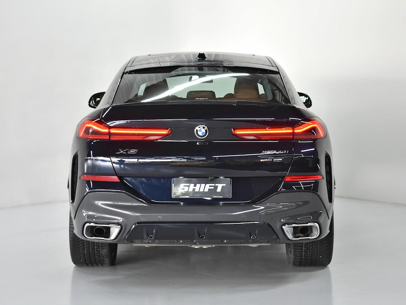 Foto do veículo BMW X6  XDRIVE 40I M SPORT 3.0 BI-TB (HIB.) 2024 7.607 KM 750.000,00