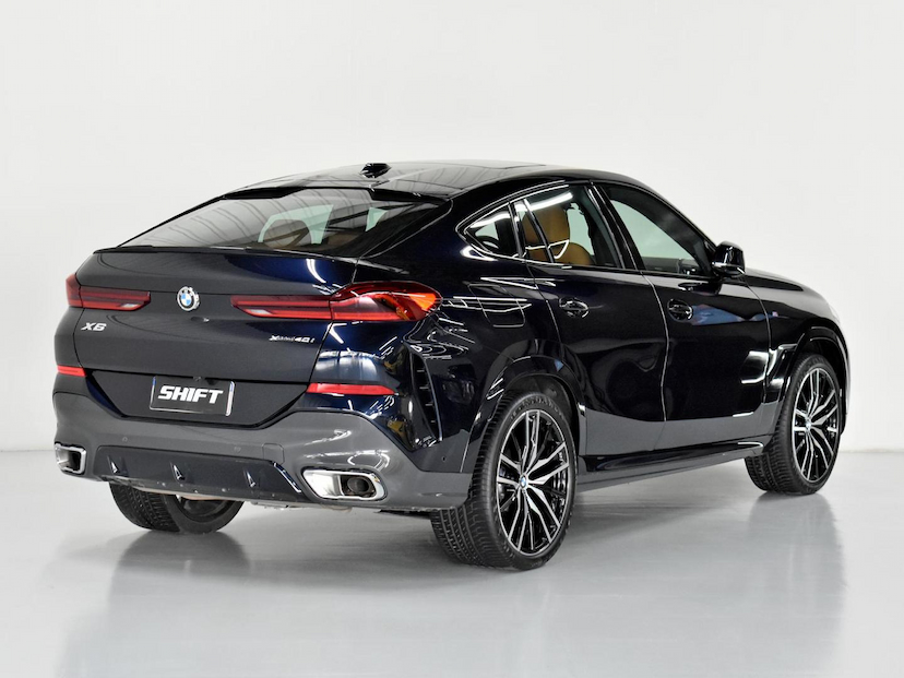 Foto do veículo BMW X6  XDRIVE 40I M SPORT 3.0 BI-TB (HIB.) 2024 7.607 KM 750.000,00