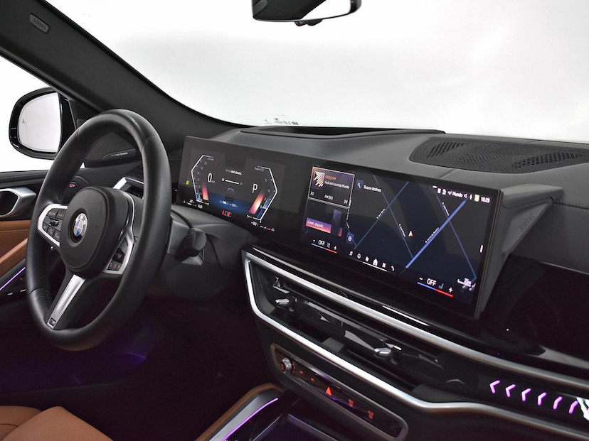 Foto do veículo BMW X6  XDRIVE 40I M SPORT 3.0 BI-TB (HIB.) 2024 7.607 KM 750.000,00