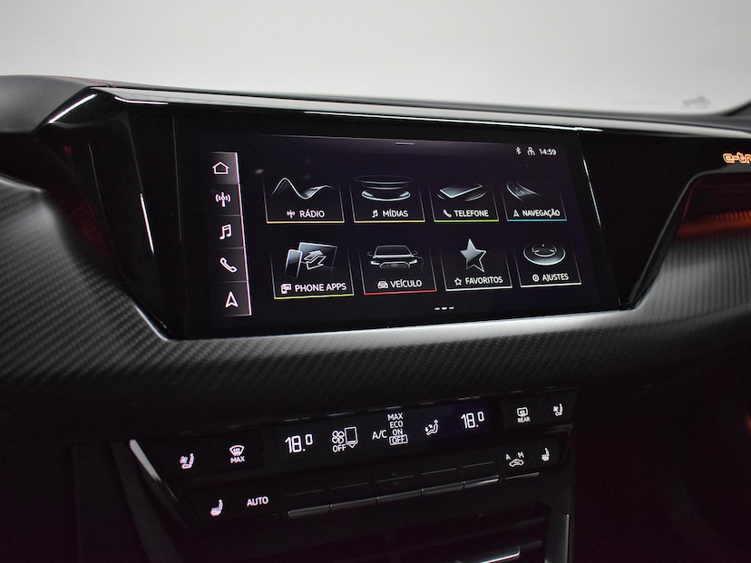 Foto do veículo AUDI RS Q8  E-TRON GT 2023 3.230 KM 650.000,00