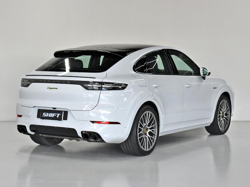 Foto do veículo PORSCHE CAYENNE  COUPE PLATINUM ED 3.0 (HIBRIDO) 2023 19.875 KM 695.000,00