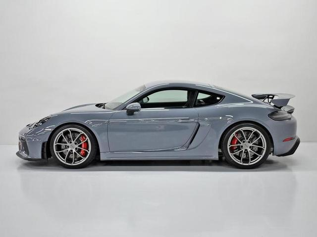 Foto do veículo PORSCHE 718  CAYMAN GT4 4.0 420CV 2023 1.195 KM 1.070.000,00