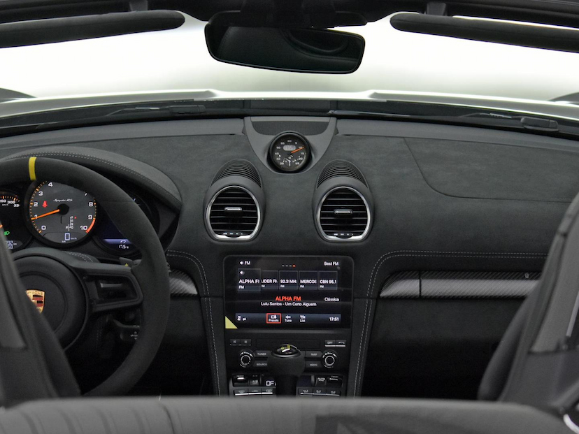Foto do veículo PORSCHE 718  SPYDER RS 4.0 500CV 2024 980 KM 2.450.000,00