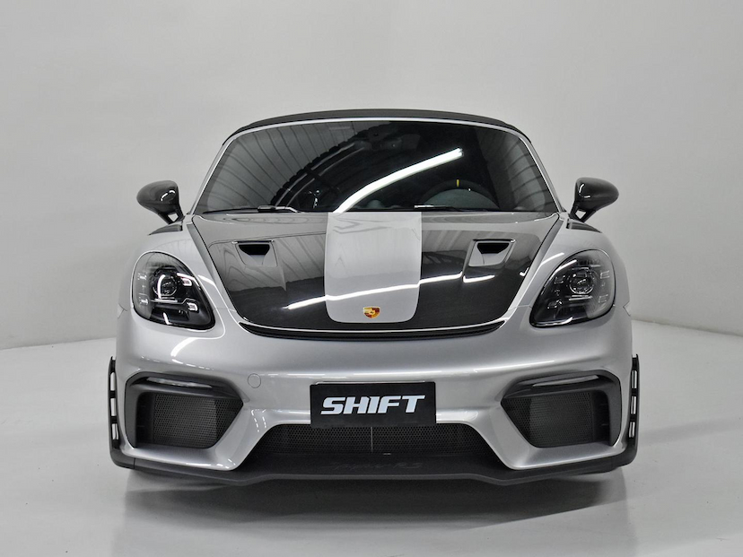 Foto do veículo PORSCHE 718  SPYDER RS 4.0 500CV 2024 980 KM 2.450.000,00