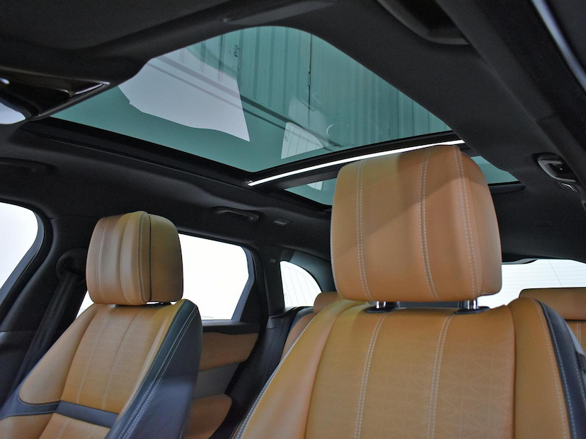 Foto do veículo LAND ROVER RANGE ROVER VELAR P340 HSE RDYN 2023 27.890 KM 499.000,00