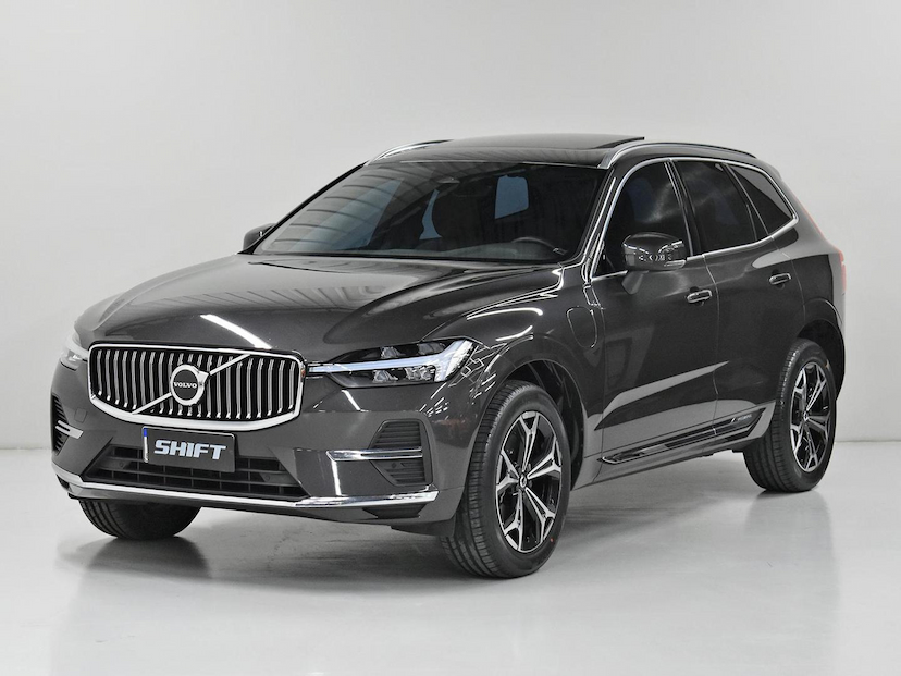Foto do veículo VOLVO XC60  2.0 T8 RECHARGE INSCRIPTION EXPRESSION AWD GEARTRONIC 2022 38.668 KM 295.000,00