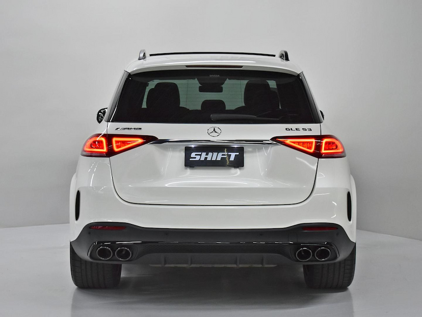 Foto do veículo MERCEDES-BENZ GLE 53 AMG  3.0 L6 GASOLINA 4MATIC+ 9G-TRONIC 2022 22.435 KM 680.000,00