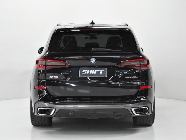 Foto do veículo BMW X5  XDRIVE 45E M SPORT 2021 42.534 KM 415.000,00