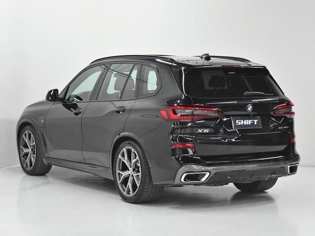 Foto do veículo BMW X5  XDRIVE 45E M SPORT 2021 42.534 KM 415.000,00