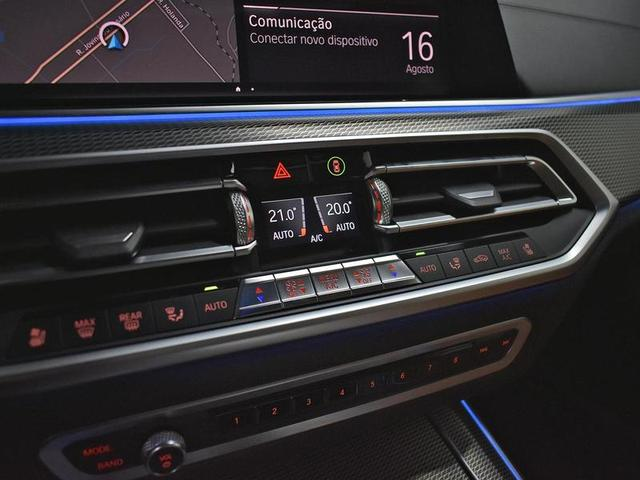 Foto do veículo BMW X5  XDRIVE 45E M SPORT 2021 42.534 KM 415.000,00