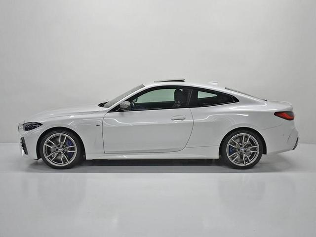 Foto do veículo BMW M440I  COUPE 3.0 TB AUT. 2022 21.952 KM 390.000,00