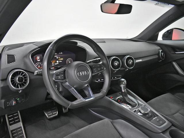 Foto do veículo AUDI TT  2.0 TFSI COUPÉ AMBITION 2P 2018 31.381 KM 279.000,00
