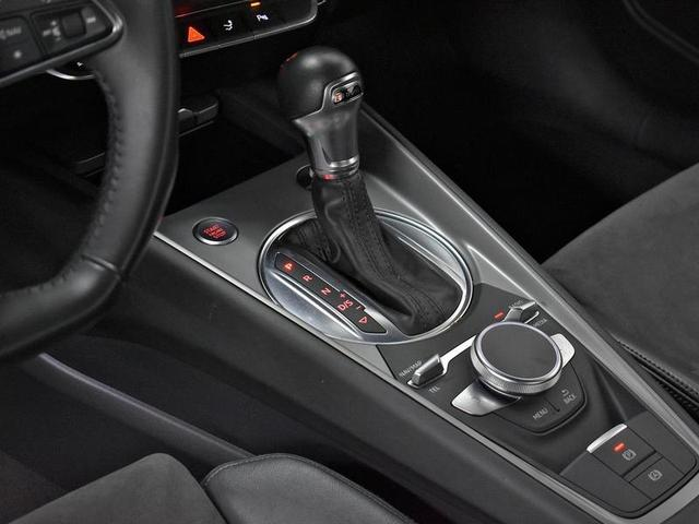 Foto do veículo AUDI TT  2.0 TFSI COUPÉ AMBITION 2P 2018 31.381 KM 279.000,00