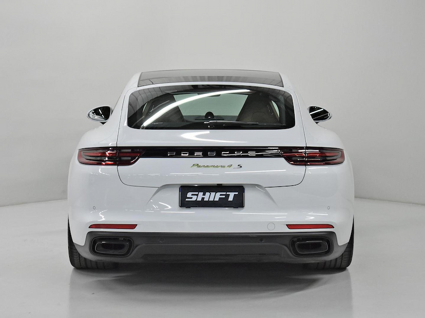 Foto do veículo PORSCHE PANAMERA  4 E-HYBRID 2018 21.295 KM 485.000,00