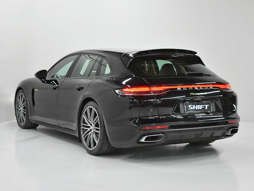 Foto do veículo PORSCHE PANAMERA  4 E-HYBRID SPORT TURISMO 2023 9.161 KM 819.000,00