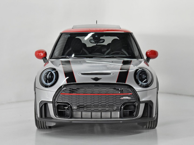 Foto do veículo MINI JOHN COOPER WORKS COOPER HATCH JCW 3P 2024 162 KM 290.000,00