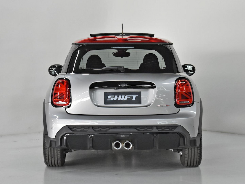 Foto do veículo MINI JOHN COOPER WORKS COOPER HATCH JCW 3P 2024 162 KM 290.000,00