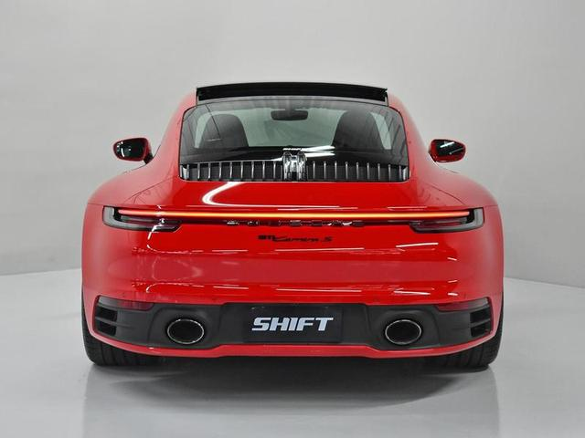 Foto do veículo PORSCHE 911  CARRERA S 3.0 450 CV 2022 6.146 KM 990.000,00