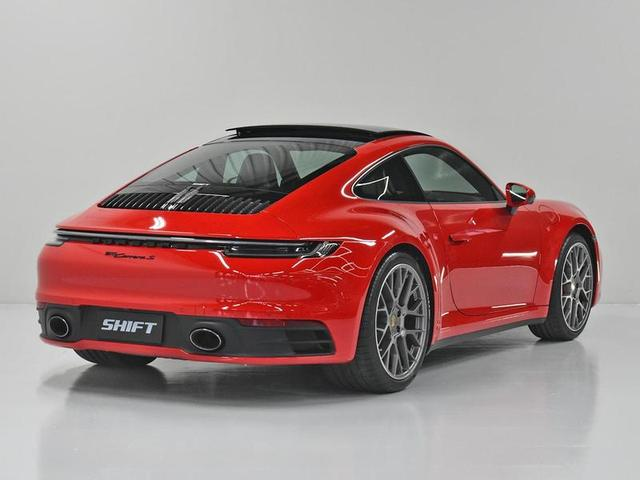 Foto do veículo PORSCHE 911  CARRERA S 3.0 450 CV 2022 6.146 KM 990.000,00