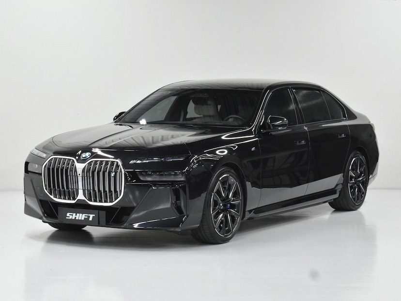 Foto do veículo BMW I7  XDRIVE 60 M SPORT AUT. (ELÉTRICO) 2024 10.806 KM 980.000,00