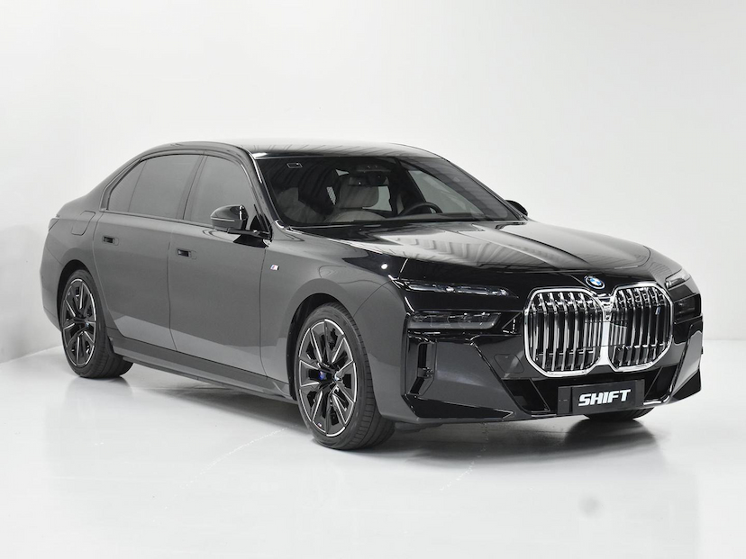 Foto do veículo BMW I7  XDRIVE 60 M SPORT AUT. (ELÉTRICO) 2024 10.806 KM 980.000,00