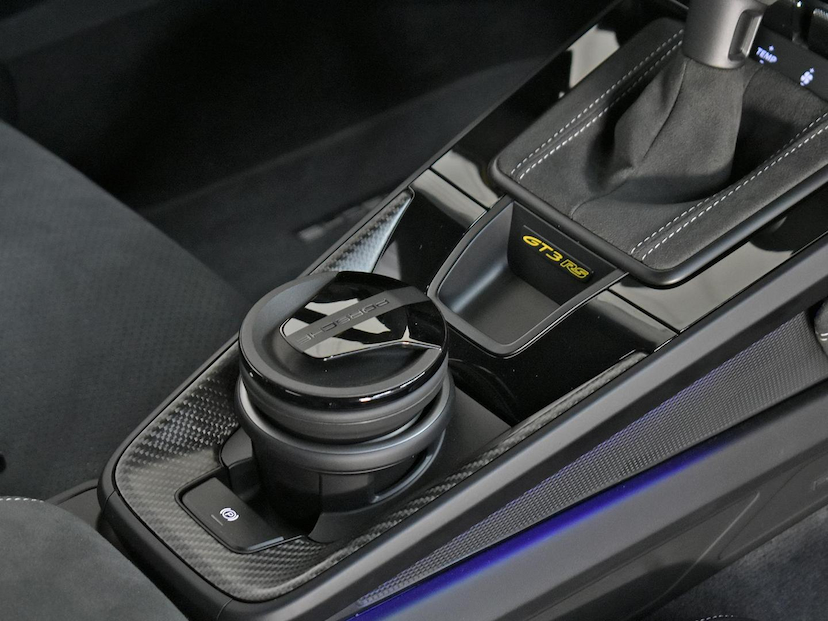 Foto do veículo PORSCHE 911  GT3 RS 2024 2.457 KM 3.850.000,00