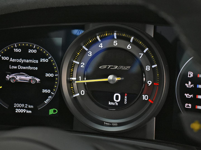 Foto do veículo PORSCHE 911  GT3 RS 2024 2.457 KM 3.850.000,00