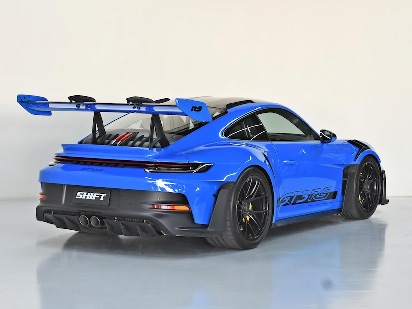 Foto do veículo PORSCHE 911  GT3 RS 2024 2.457 KM 3.850.000,00