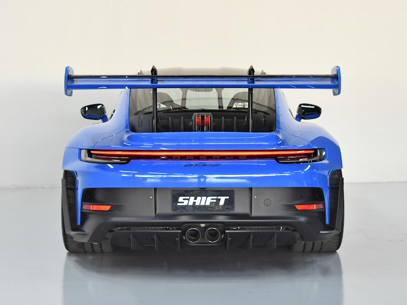 Foto do veículo PORSCHE 911  GT3 RS 2024 2.457 KM 3.850.000,00