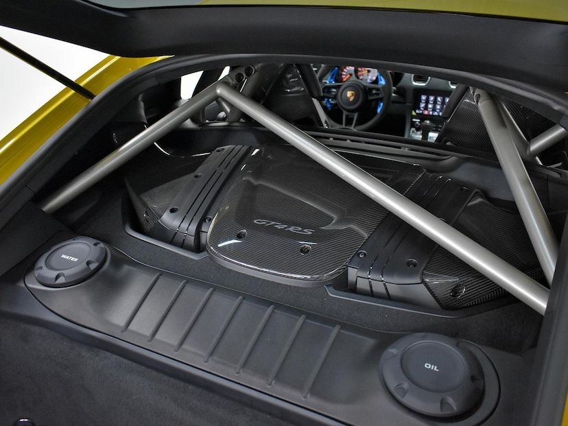 Foto do veículo PORSCHE 718  CAYMAN GT4 RS 4.0 500CV 2024 867 KM 1.950.000,00