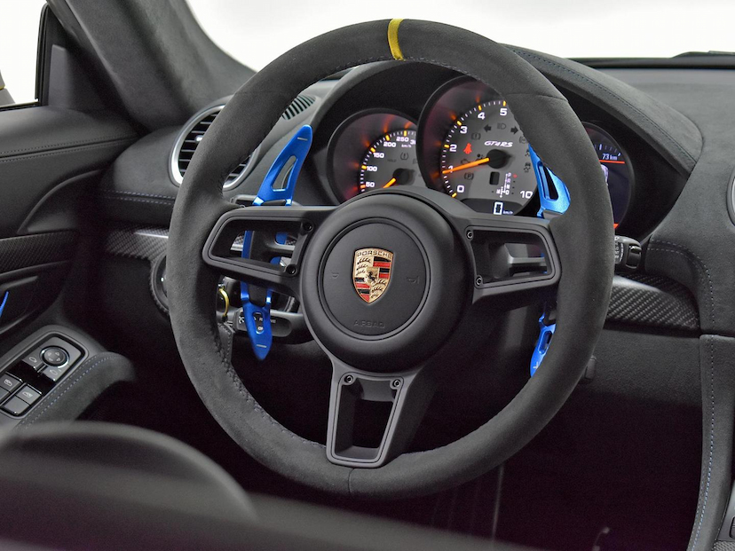 Foto do veículo PORSCHE 718  CAYMAN GT4 RS 4.0 500CV 2024 867 KM 1.950.000,00