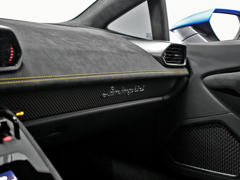 Foto do veículo LAMBORGHINI HURACÁN  TECNICA COUPE LP 640-2 2023 102 KM 4.300.000,00