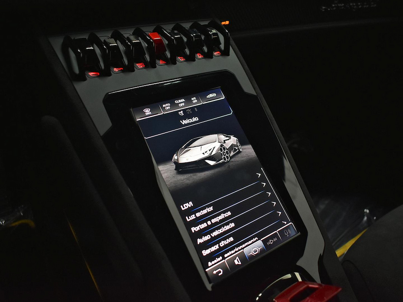 Foto do veículo LAMBORGHINI HURACÁN  TECNICA COUPE LP 640-2 2023 102 KM 4.300.000,00