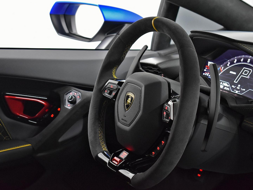 Foto do veículo LAMBORGHINI HURACÁN  TECNICA COUPE LP 640-2 2023 102 KM 4.300.000,00