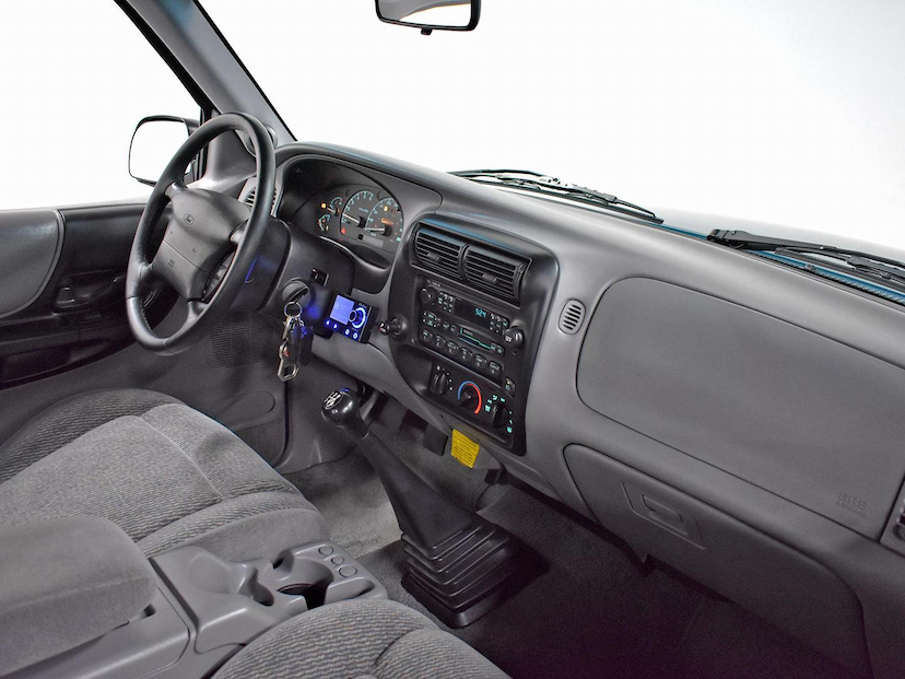 Foto do veículo FORD RANGER  STX(EXT.CAB) 4.0 V-6 12V 2P 1997 3.220 KM 190.000,00