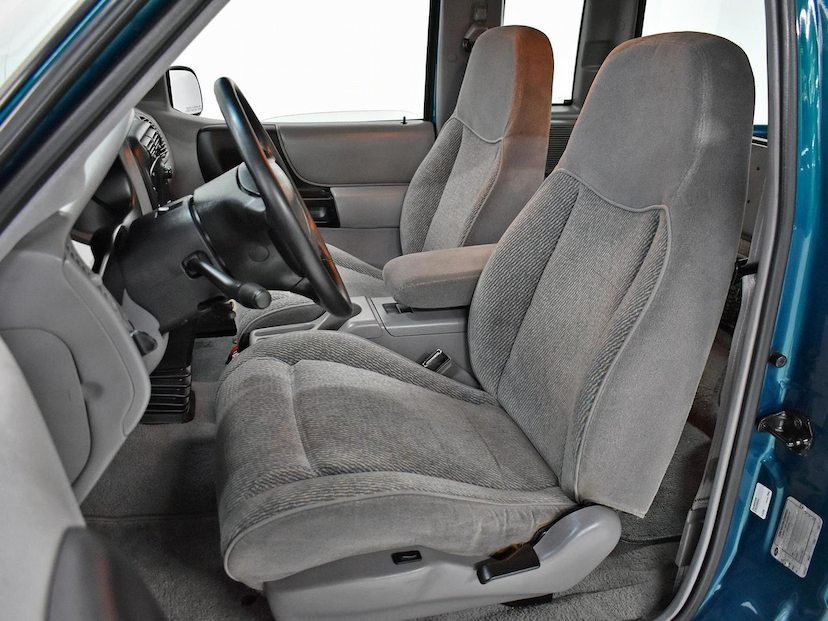 Foto do veículo FORD RANGER  STX(EXT.CAB) 4.0 V-6 12V 2P 1997 3.220 KM 190.000,00