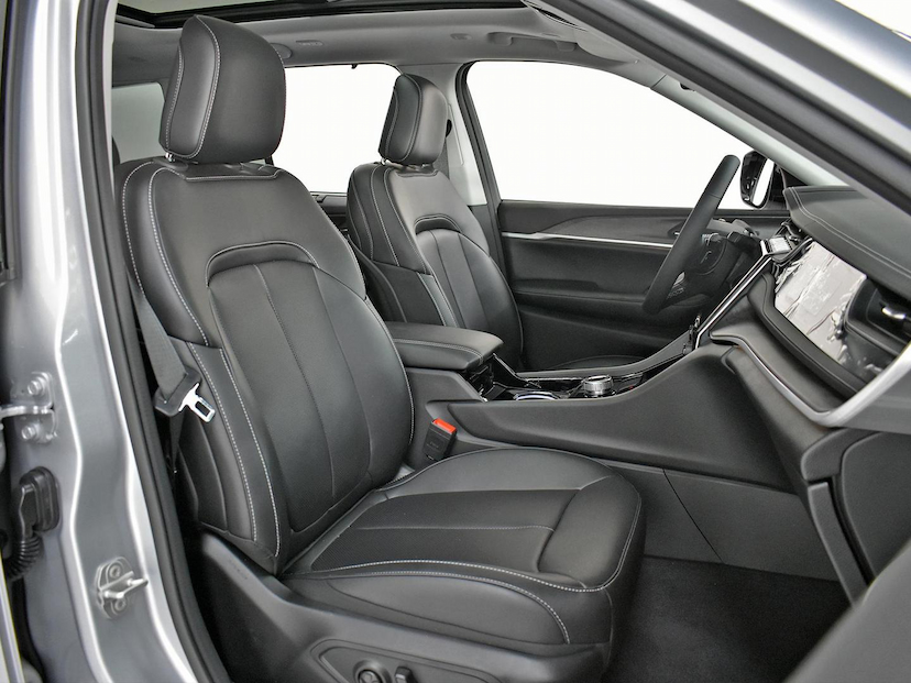 Foto do veículo JEEP CHEROKEE GRAND  4XE 2.0 T. AUT. (HIBRIDO) 2023 9.910 KM 455.000,00