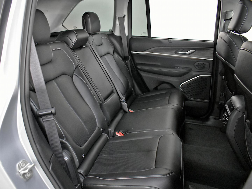 Foto do veículo JEEP CHEROKEE GRAND  4XE 2.0 T. AUT. (HIBRIDO) 2023 9.910 KM 455.000,00