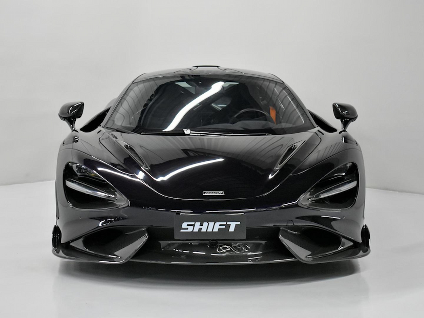Foto do veículo MCLAREN 765LT  COUPE 4.0 BI-TURBO V8 2021 1.568 KM 4.700.000,00