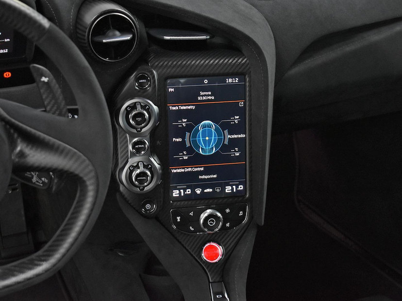 Foto do veículo MCLAREN 765LT  COUPE 4.0 BI-TURBO V8 2021 1.568 KM 4.700.000,00