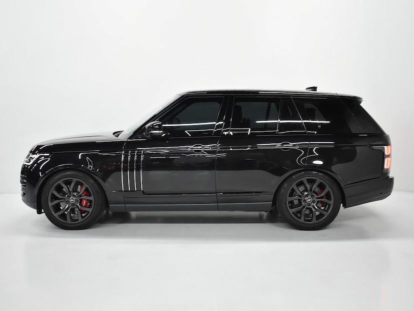 Foto do veículo LAND ROVER RANGE ROVER  SV AUTOB SC DYN SWB 5.0 V8 2020 38.040 KM 690.000,00