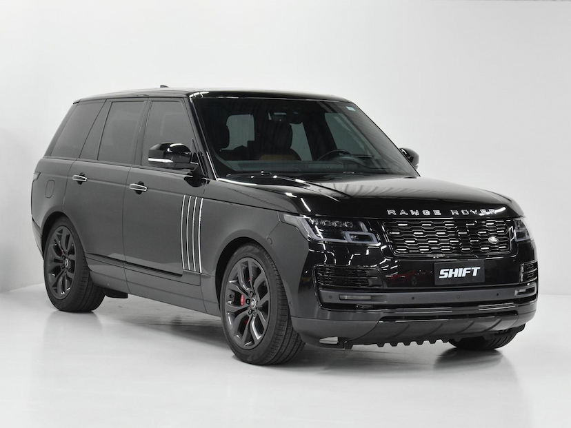 Foto do veículo LAND ROVER RANGE ROVER  SV AUTOB SC DYN SWB 5.0 V8 2020 38.040 KM 690.000,00