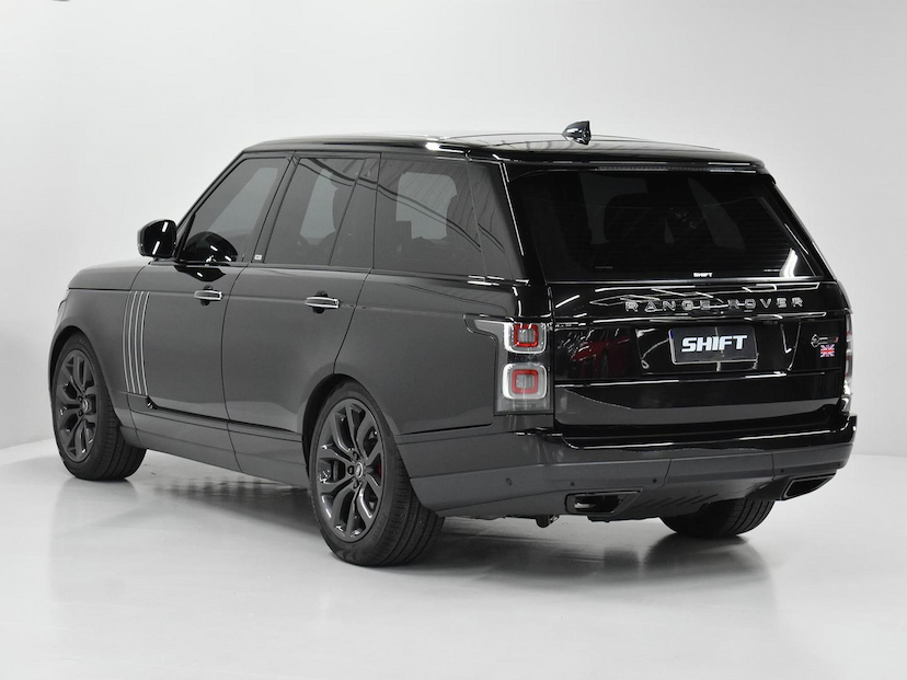Foto do veículo LAND ROVER RANGE ROVER  SV AUTOB SC DYN SWB 5.0 V8 2020 38.040 KM 690.000,00