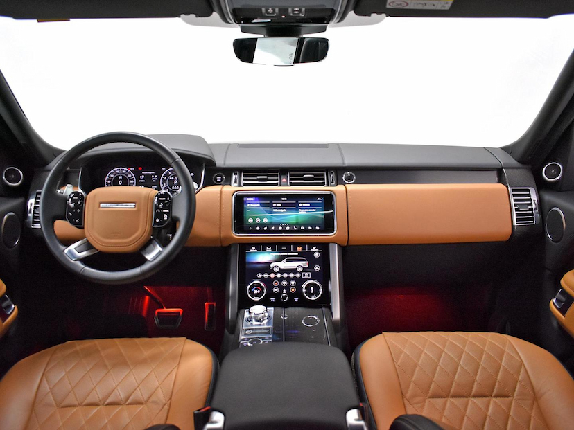 Foto do veículo LAND ROVER RANGE ROVER  SV AUTOB SC DYN SWB 5.0 V8 2020 38.040 KM 690.000,00
