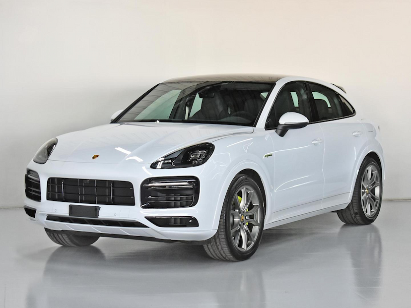 Foto do veículo PORSCHE CAYENNE  COUPE PLATINUM ED 3.0 (HIBRIDO) 2023 9.717 KM 740.000,00